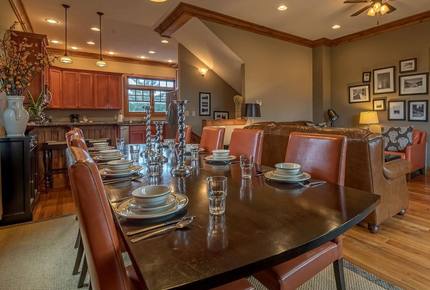 Snowshoe Luxe Townhome - Ski/In, Ski/Out - Snowshoe, West Virginia