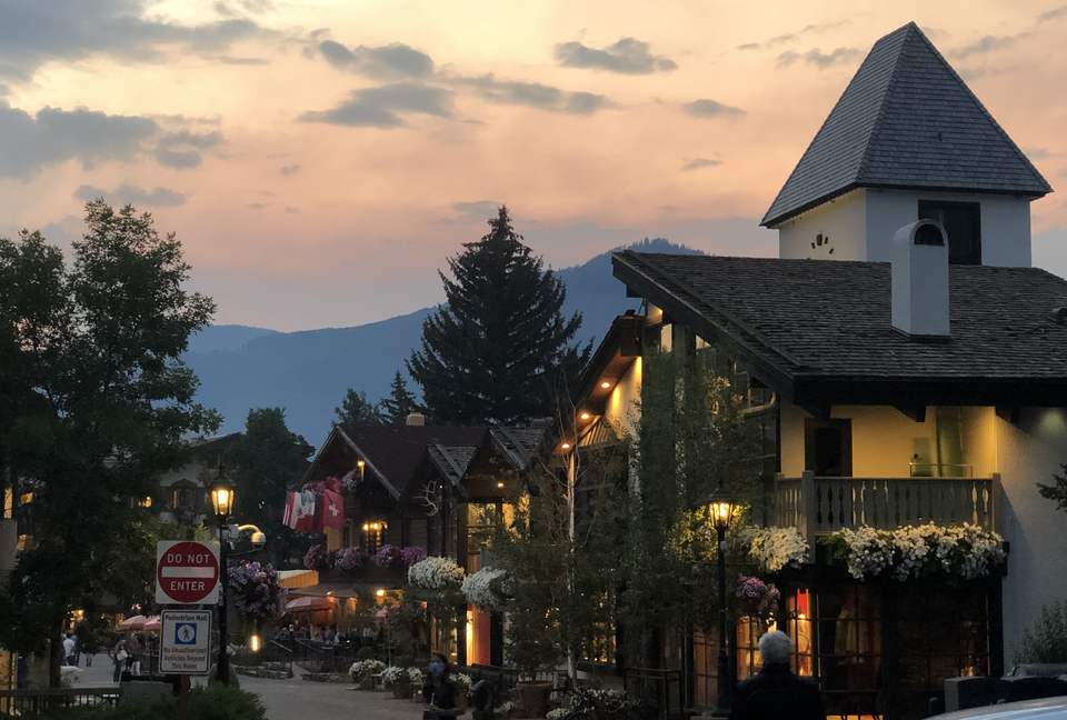Golden Peak Creekside - Vail, Colorado
