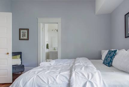 Luxe Midtown Historic Craftsman - Atlanta, Georgia