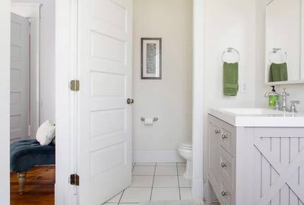 Luxe Midtown Historic Craftsman - Atlanta, Georgia