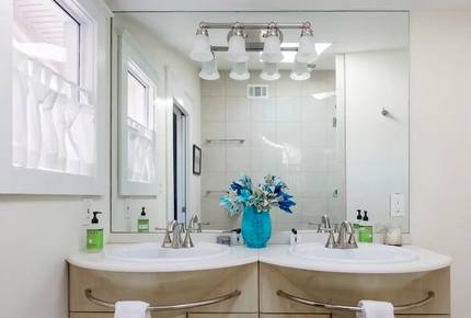 Luxe Midtown Historic Craftsman - Atlanta, Georgia