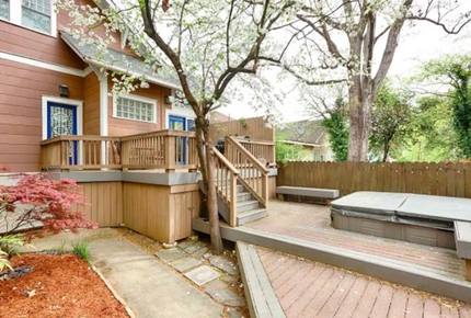 Luxe Midtown Historic Craftsman - Atlanta, Georgia