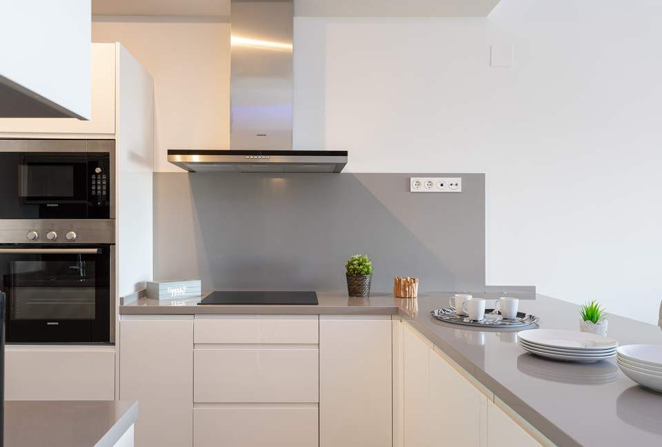 SOUTH BEACH SEAVIEW APARTMENT - MÁLAGA / BENALMADENA, Spain