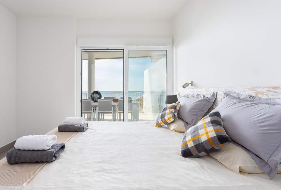 SOUTH BEACH SEAVIEW APARTMENT - MÁLAGA / BENALMADENA, Spain