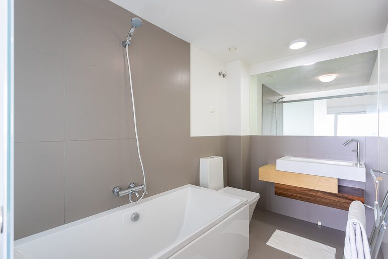 SOUTH BEACH SEAVIEW APARTMENT - MÁLAGA / BENALMADENA, Spain