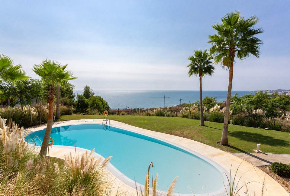 SOUTH BEACH SEAVIEW APARTMENT - MÁLAGA / BENALMADENA, Spain