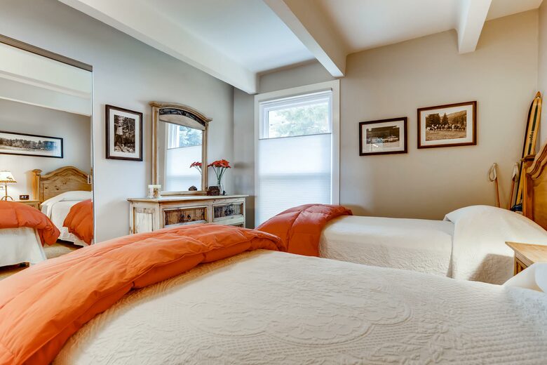 Lake Front Ski Country - Dillon, Colorado