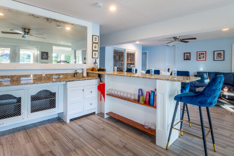 Annapolis Cove Lake Ogleton Charmer - Annapolis, Maryland