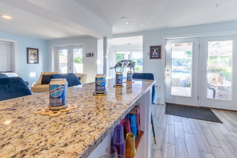 Annapolis Cove Lake Ogleton Charmer - Annapolis, Maryland