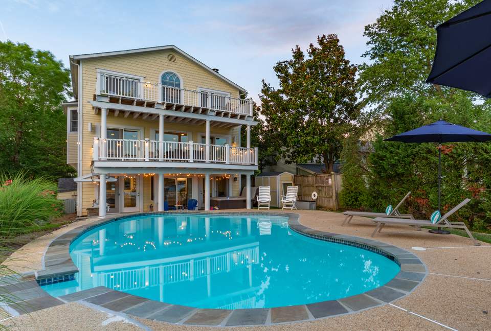 Annapolis Cove Lake Ogleton Charmer - Annapolis, Maryland