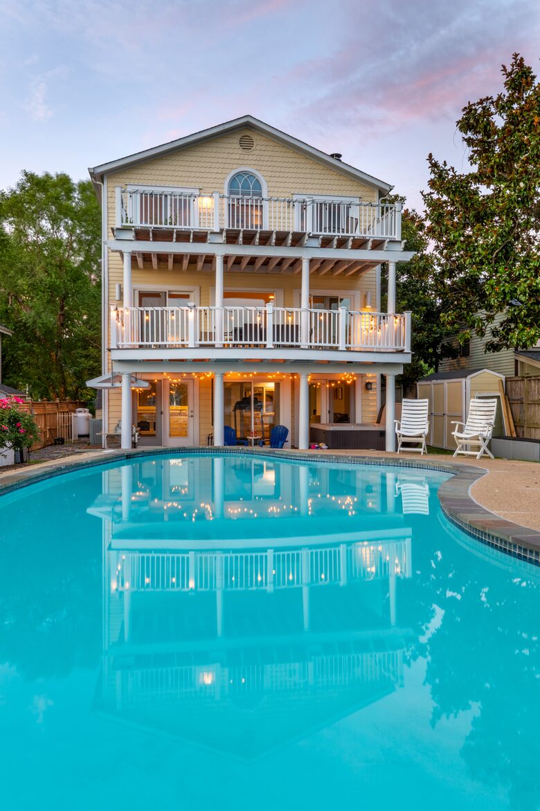 Annapolis Cove Lake Ogleton Charmer - Annapolis, Maryland