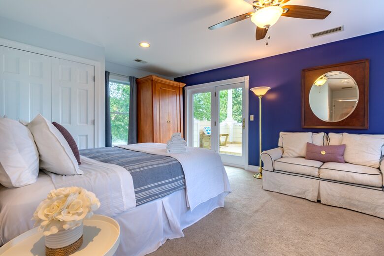 Annapolis Cove Lake Ogleton Charmer - Annapolis, Maryland