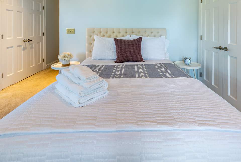 Annapolis Cove Lake Ogleton Charmer - Annapolis, Maryland