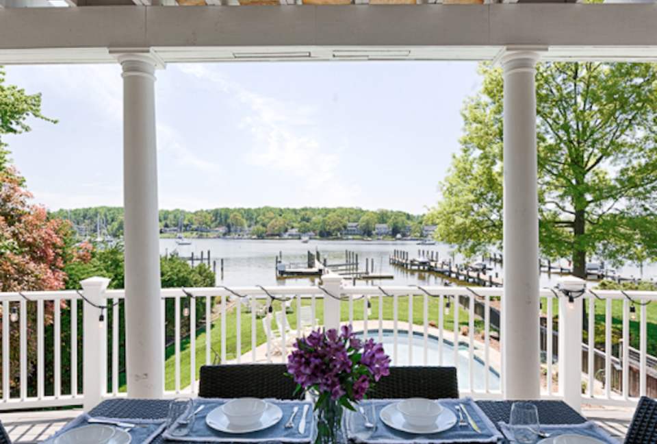 Annapolis Cove Lake Ogleton Charmer - Annapolis, Maryland