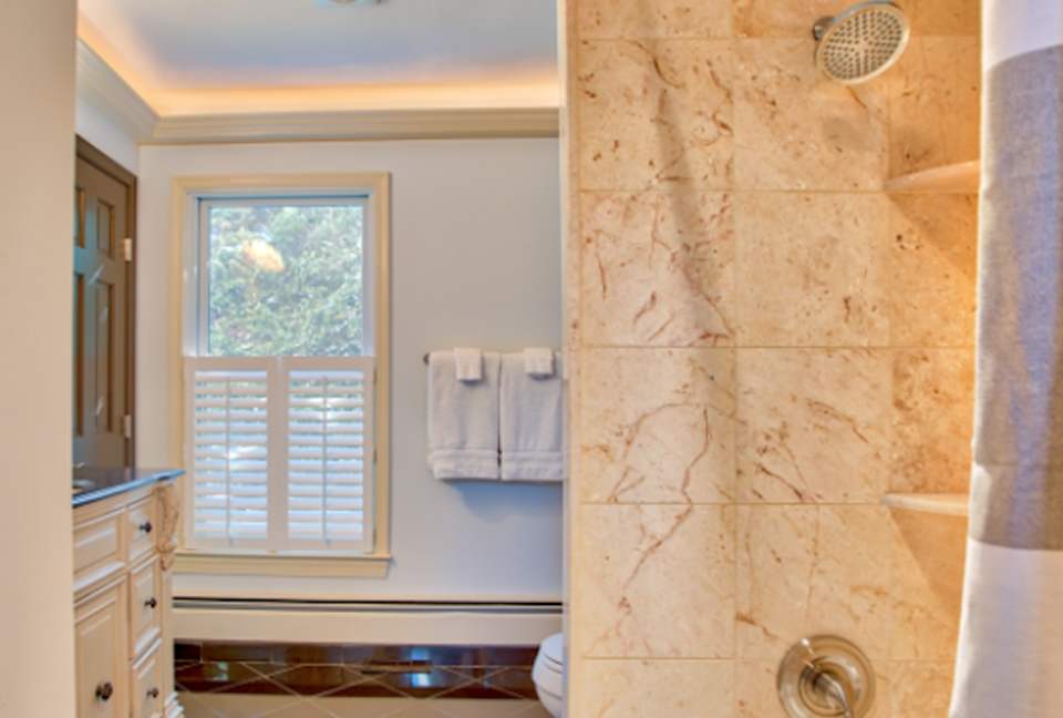 Annapolis Cove Lake Ogleton Charmer - Annapolis, Maryland