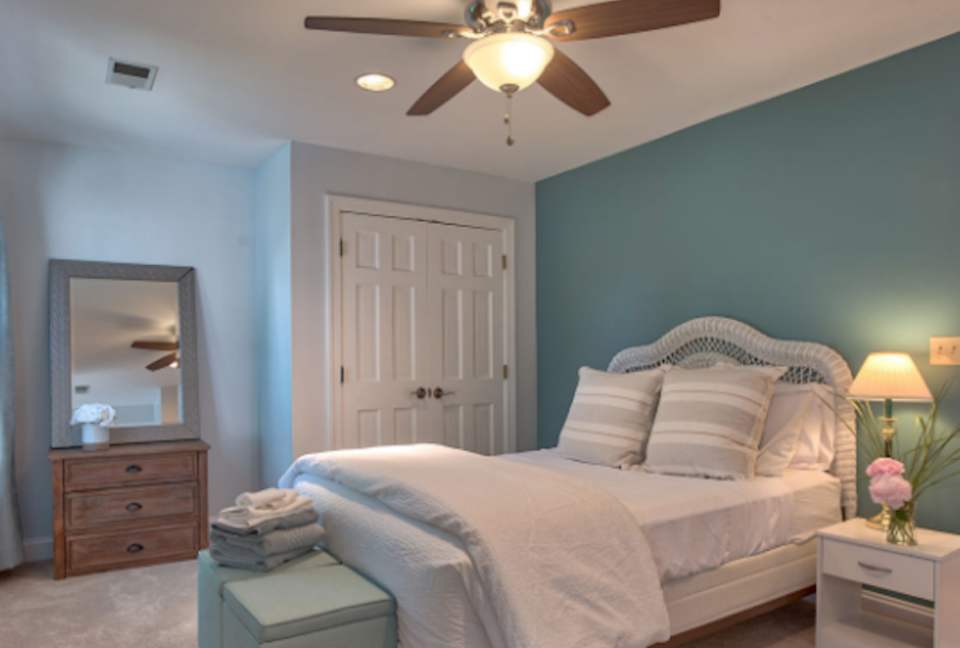 Annapolis Cove Lake Ogleton Charmer - Annapolis, Maryland