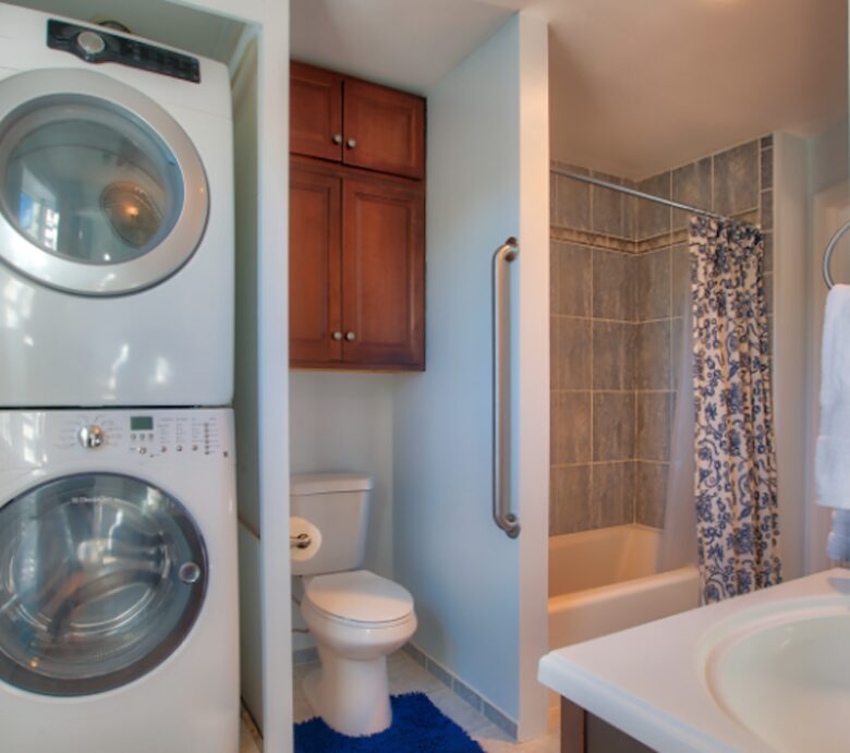 Annapolis Cove Lake Ogleton Charmer - Annapolis, Maryland