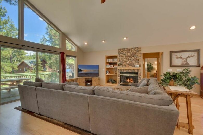 Oak Ridge Retreat - South Lake Tahoe, California