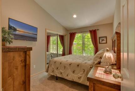 Oak Ridge Retreat - South Lake Tahoe, California