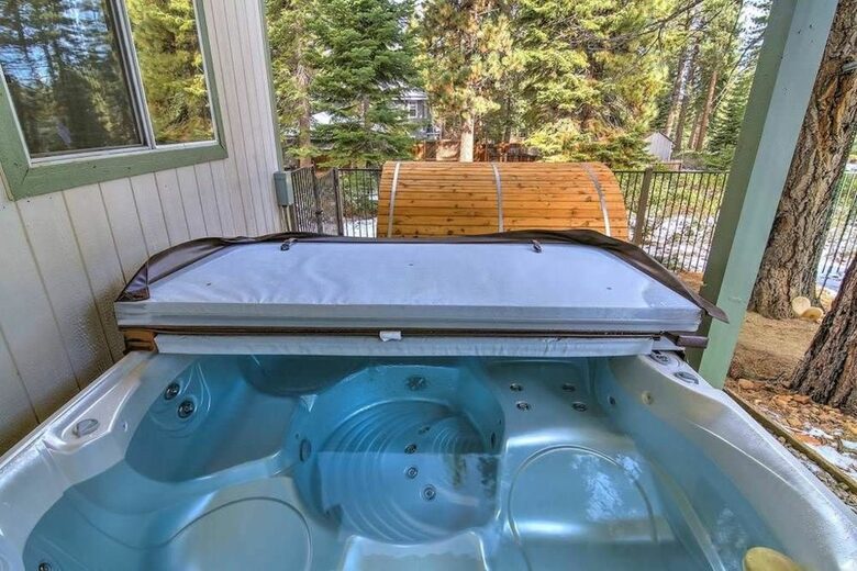 Oak Ridge Retreat - South Lake Tahoe, California