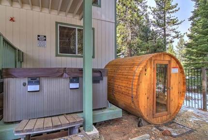 Oak Ridge Retreat - South Lake Tahoe, California