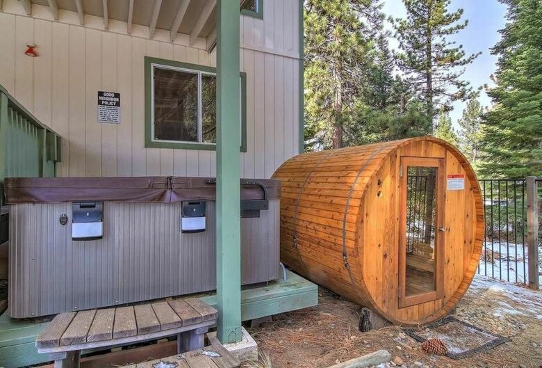 Oak Ridge Retreat - South Lake Tahoe, California