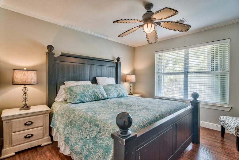 Crystal Breeze - Destin, Florida