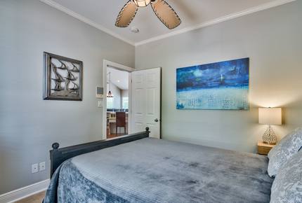 Crystal Breeze - Destin, Florida