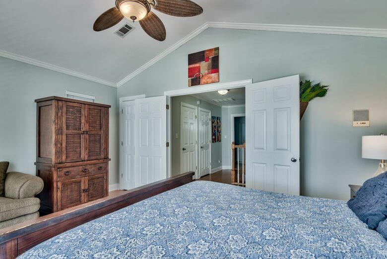 Crystal Breeze - Destin, Florida