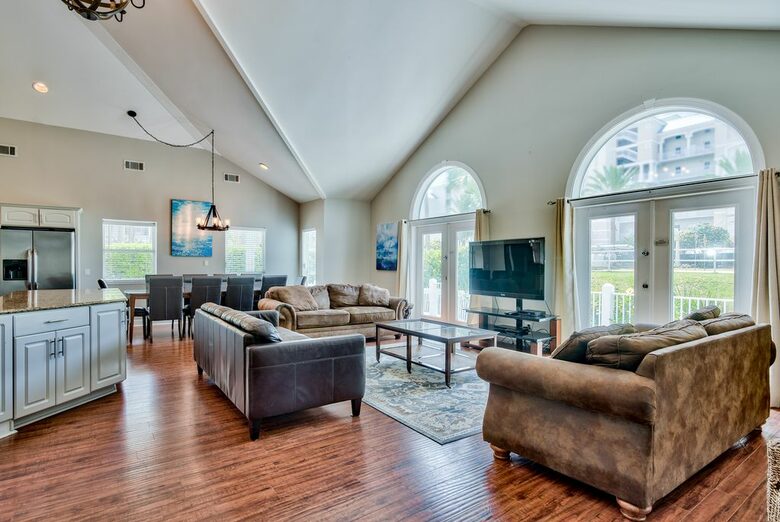 Crystal Breeze - Destin, Florida