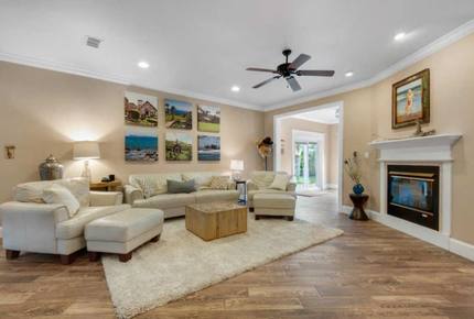 Tropical Paradise on the Emerald Coast - Miramar Beach, Florida