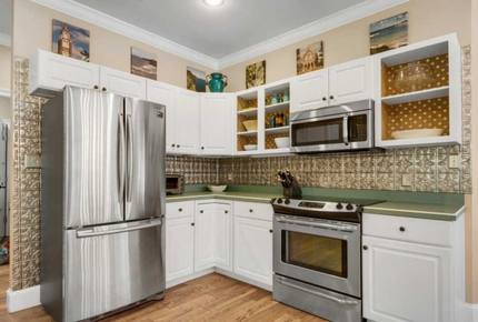 Tropical Paradise on the Emerald Coast - Miramar Beach, Florida