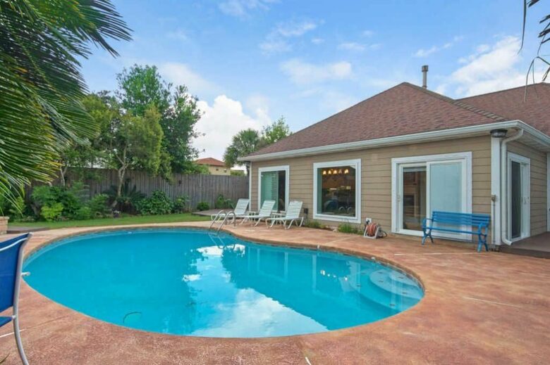 Tropical Paradise on the Emerald Coast - Miramar Beach, Florida