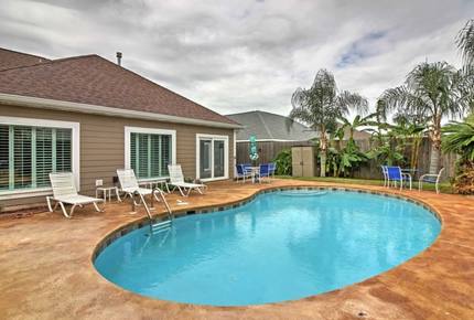 Tropical Paradise on the Emerald Coast - Miramar Beach, Florida