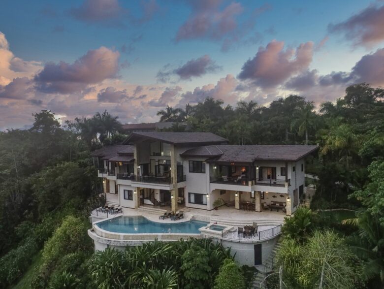Casa Big Sur - Escaleras, Costa Rica