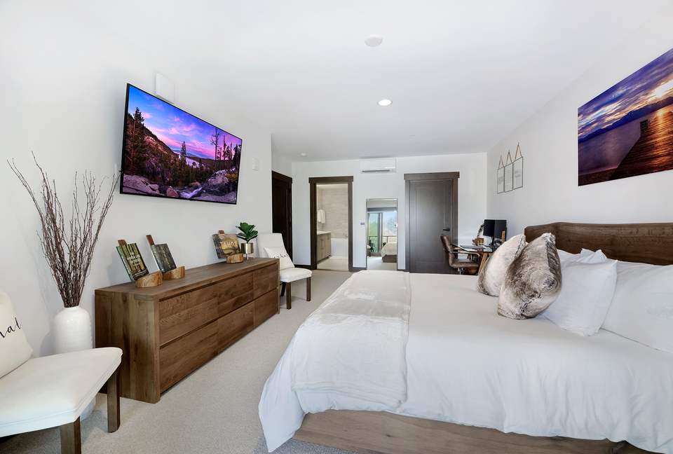 Luxury Lakefront at Tahoe Beach Club - Stateline, Nevada