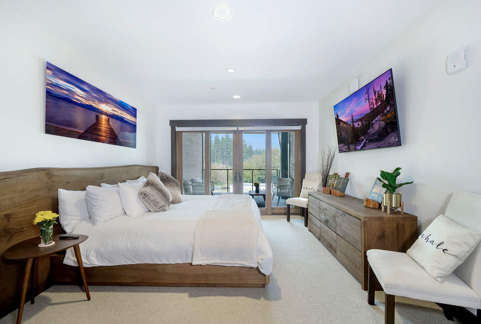 Luxury Lakefront at Tahoe Beach Club - Stateline, Nevada