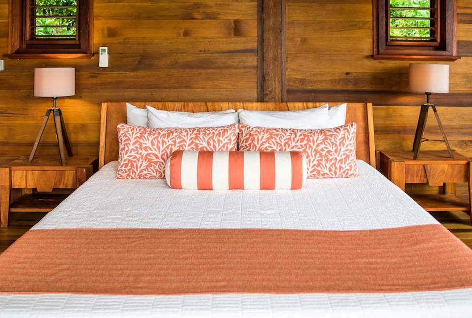 Secret Bay - Hillside Ti-Fèy Villa - Portsmouth, Dominica