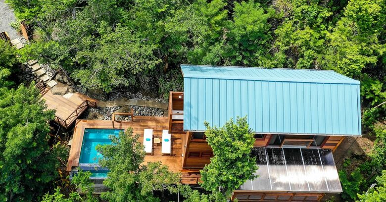 Secret Bay - Hillside Ti-Fèy Villa - Portsmouth, Dominica