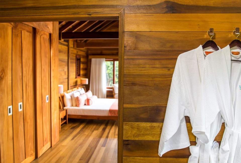 Secret Bay - Hillside Ti-Fèy Villa - Portsmouth, Dominica