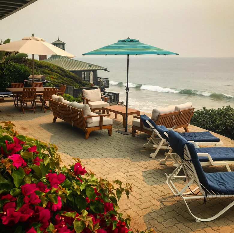 Stunning Beachfront House on Magnificent West Malibu Cove - Malibu, California