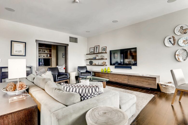 Lionshead Mountain-View Condo, Steps to Gondola - Vail, Colorado