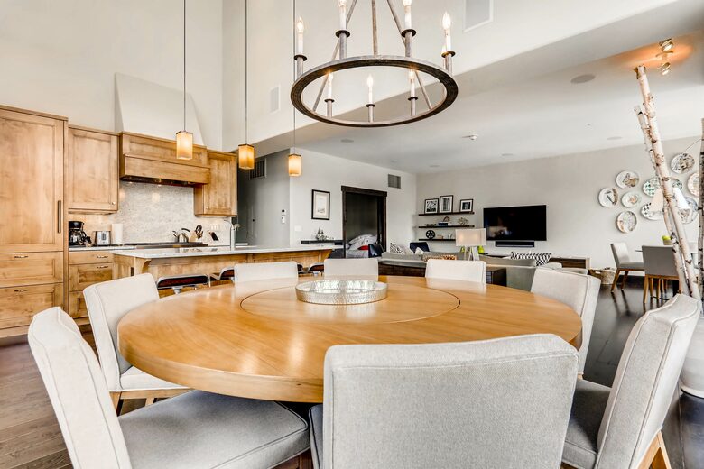 Lionshead Mountain-View Condo, Steps to Gondola - Vail, Colorado