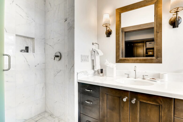 Lionshead Mountain-View Condo, Steps to Gondola - Vail, Colorado