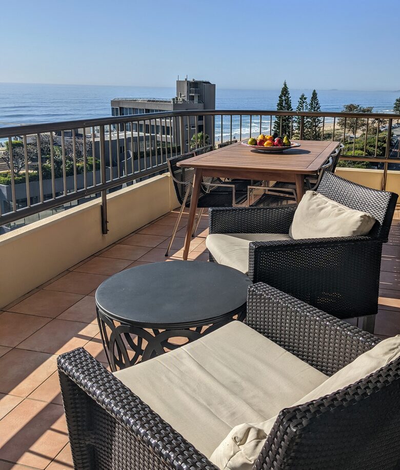 Fabulous Main Beach Apartment - Main Beach, Gold Coast, Australia