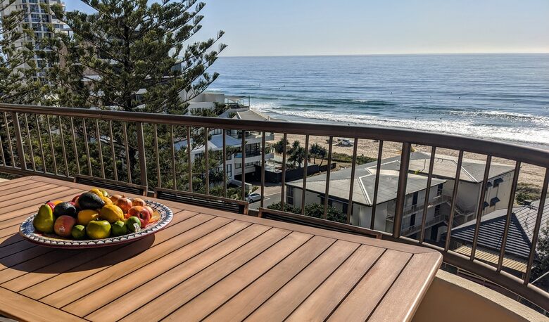 Fabulous Main Beach Apartment - Main Beach, Gold Coast, Australia