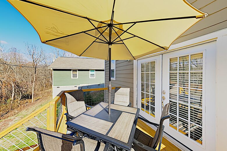 New-Build Home, Near Downtown - Asheville, North Carolina