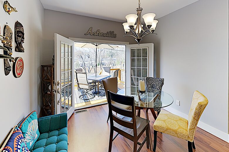 New-Build Home, Near Downtown - Asheville, North Carolina