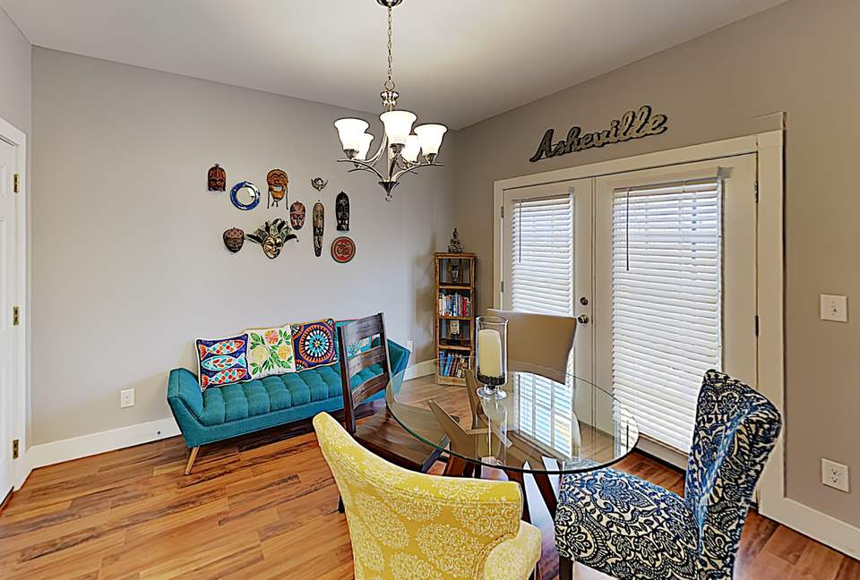 New-Build Home, Near Downtown - Asheville, North Carolina