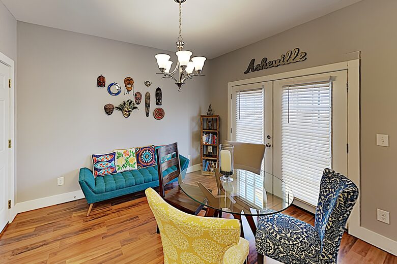 New-Build Home, Near Downtown - Asheville, North Carolina